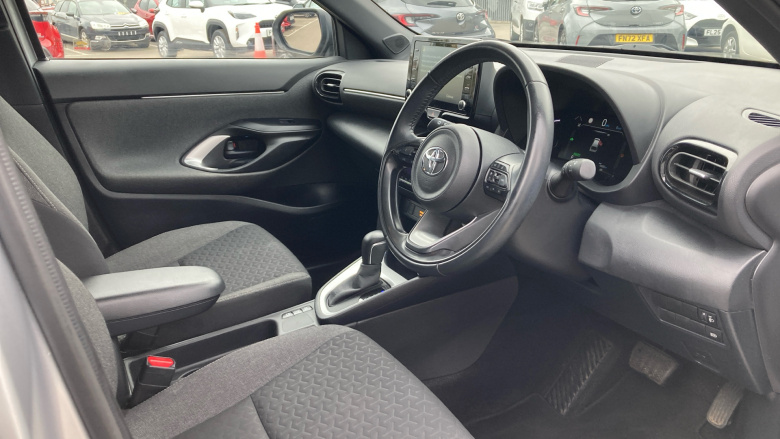 Toyota Yaris Cross 1.5 Hybrid Design 5dr CVT Hybrid Estate